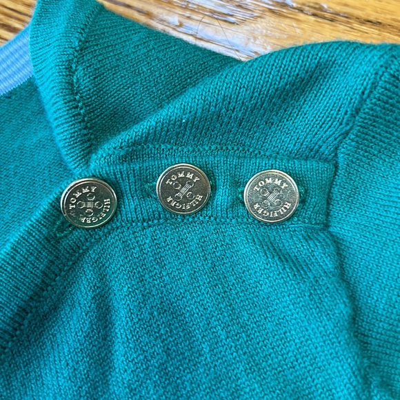 Tommy Hilfiger Pima Cotton sweater. Green/navy stripe gold buttons, Size Large. - Picture 5 of 13